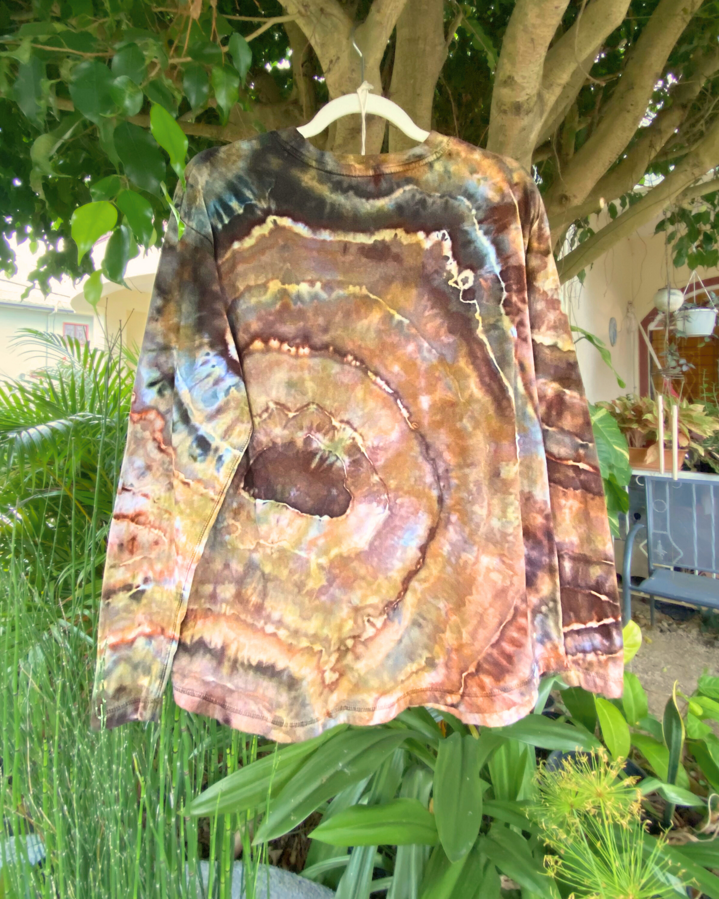 Women’s Relaxed Fit Long Sleeve Tee | Size Large