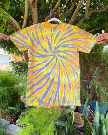 Spiral Tie-dyed Tee | size small