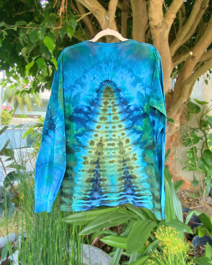 Long Sleeve Tee | Size Medium