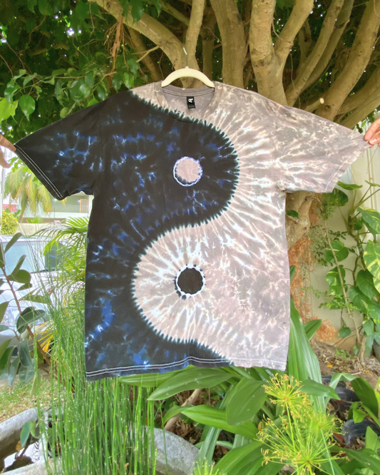 Yin and Yang Tie-Dyed Tee | size large