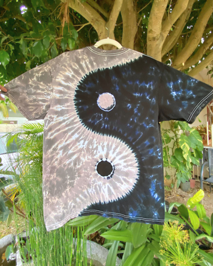 Yin and Yang Tie-Dyed Tee | size large