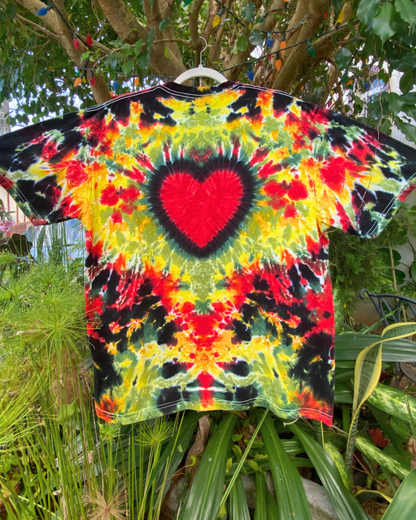 One Love Tie-dyed Tee | size extra-large